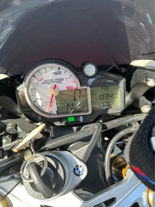 2013 BMW S1000 - Image 6 of 6