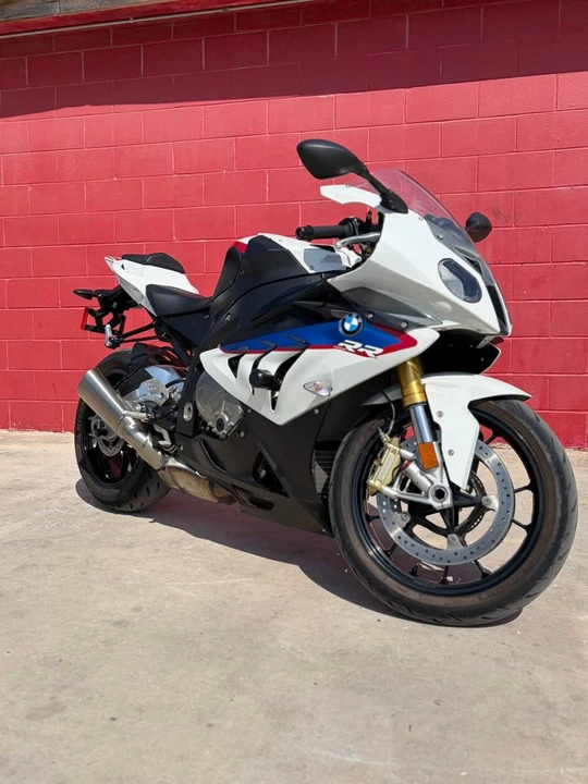 2013 BMW S1000 - Image 2 of 12