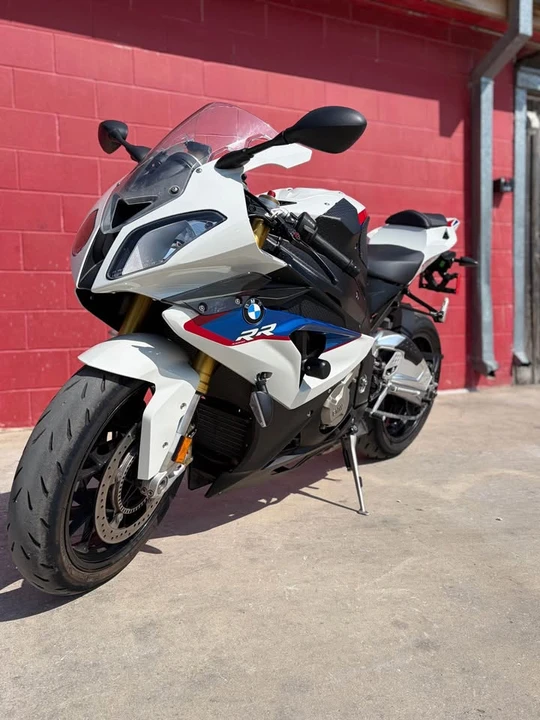 2013 BMW S1000 - Image 3 of 12