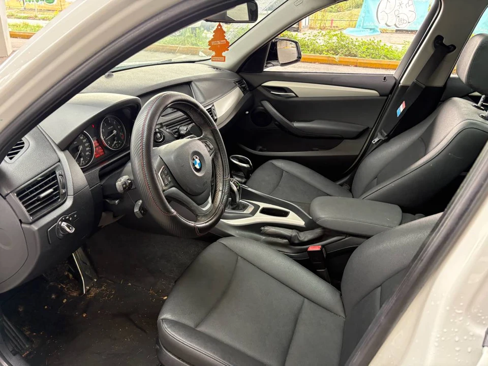 2013 BMW E84 X1 - Image 14 of 21