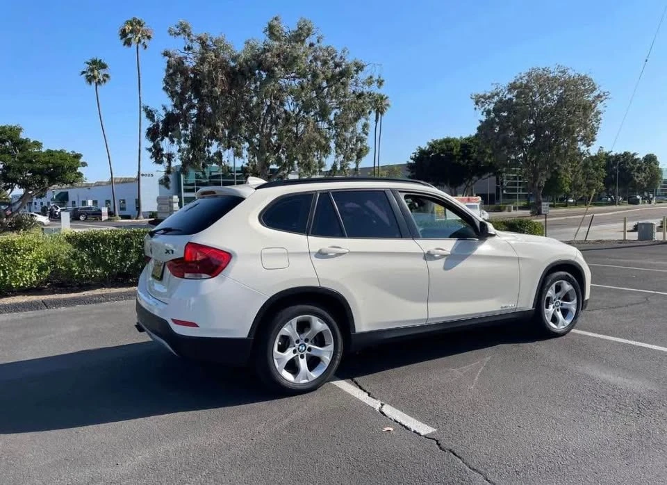 2013 BMW E84 X1 - Image 2 of 2