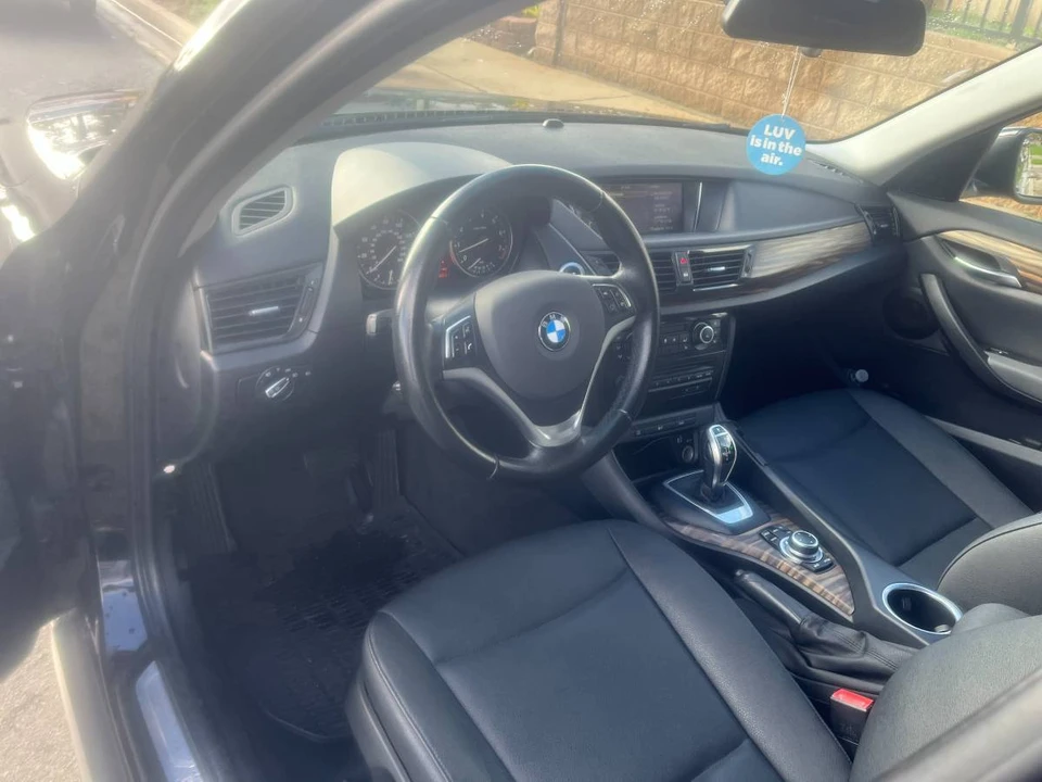 2013 BMW E84 X1 - Image 2 of 2