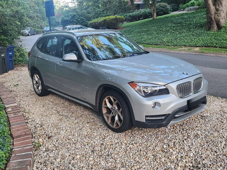 2013 BMW E84 X1 - Image 2 of 13