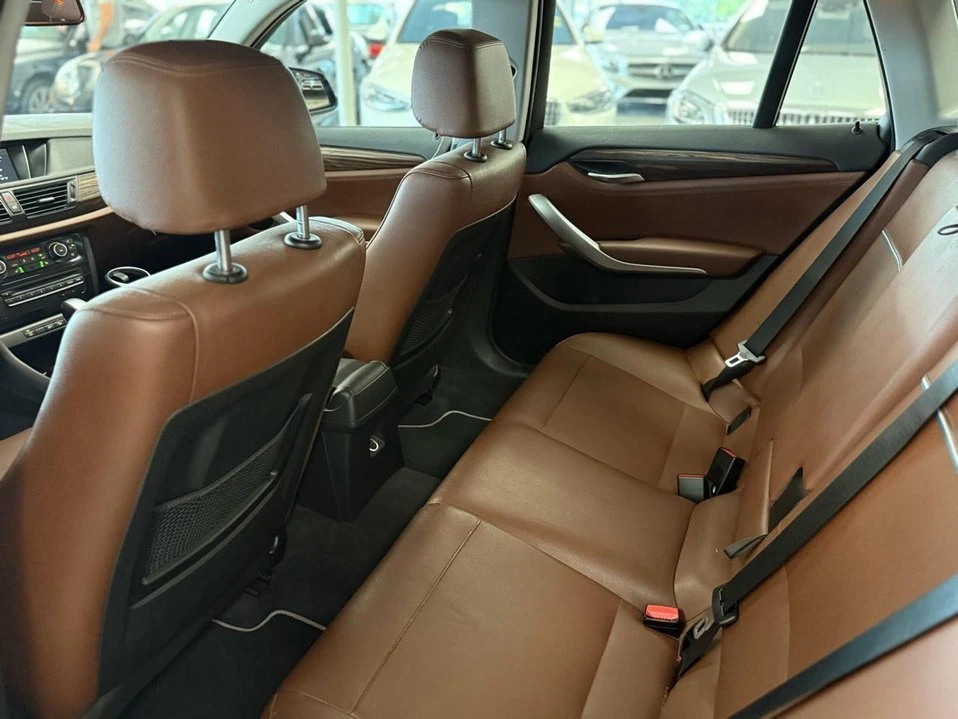 2013 BMW E84 X1 - Image 12 of 20