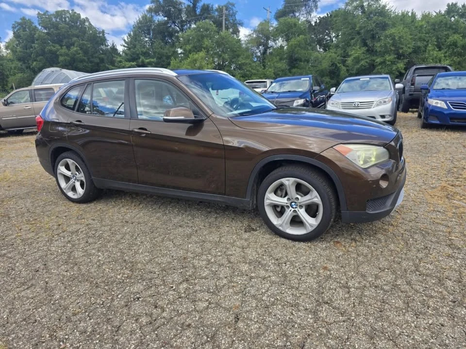 2013 BMW E84 X1 - Image 2 of 6
