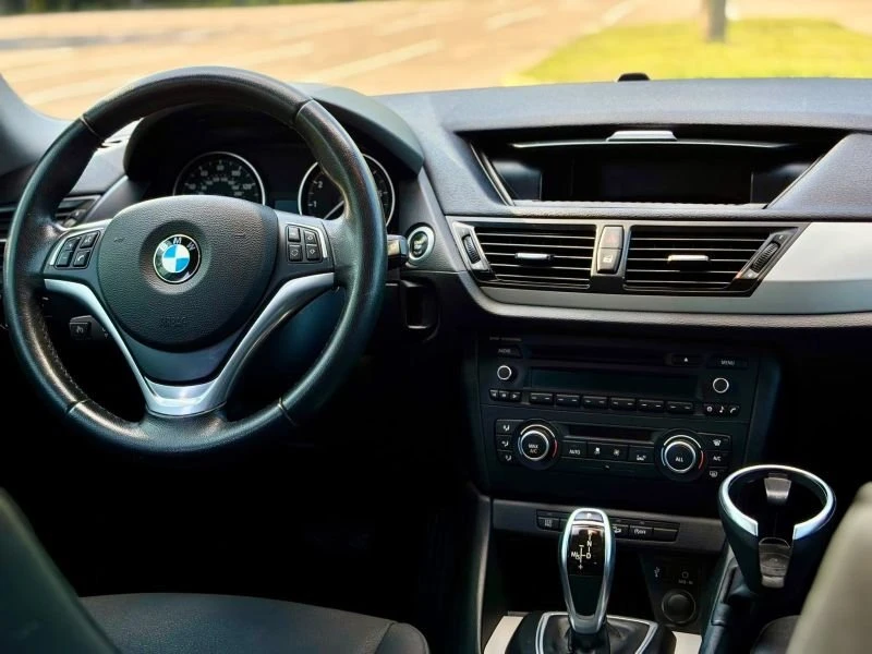 2013 BMW E84 X1 - Image 15 of 16