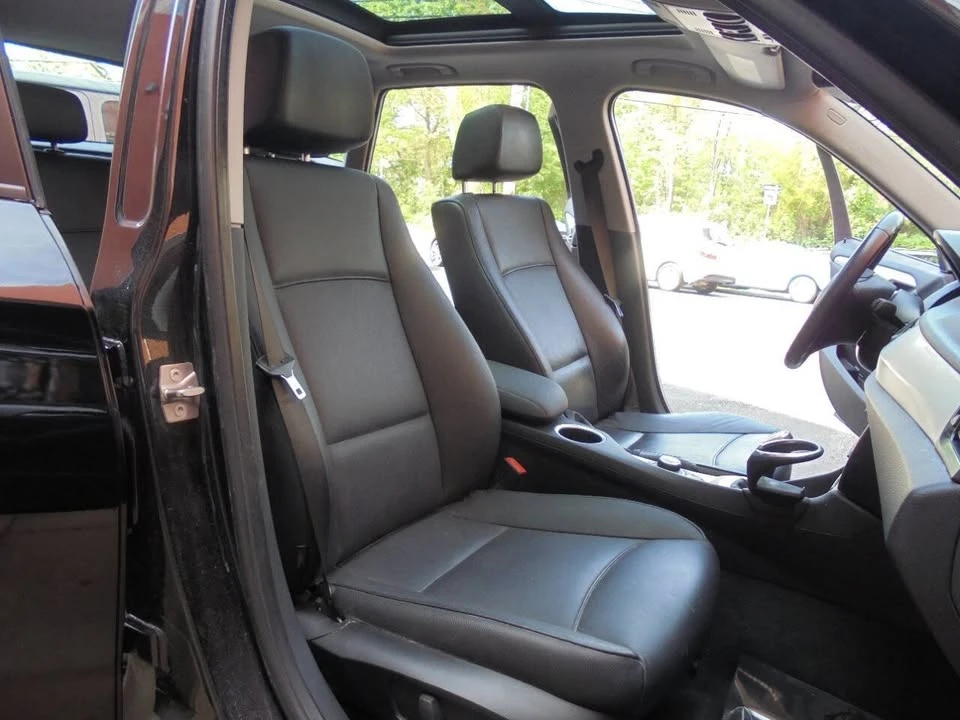 2013 BMW E84 X1 - Image 11 of 20