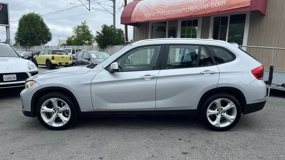 2013 BMW E84 X1 - Image 2 of 20