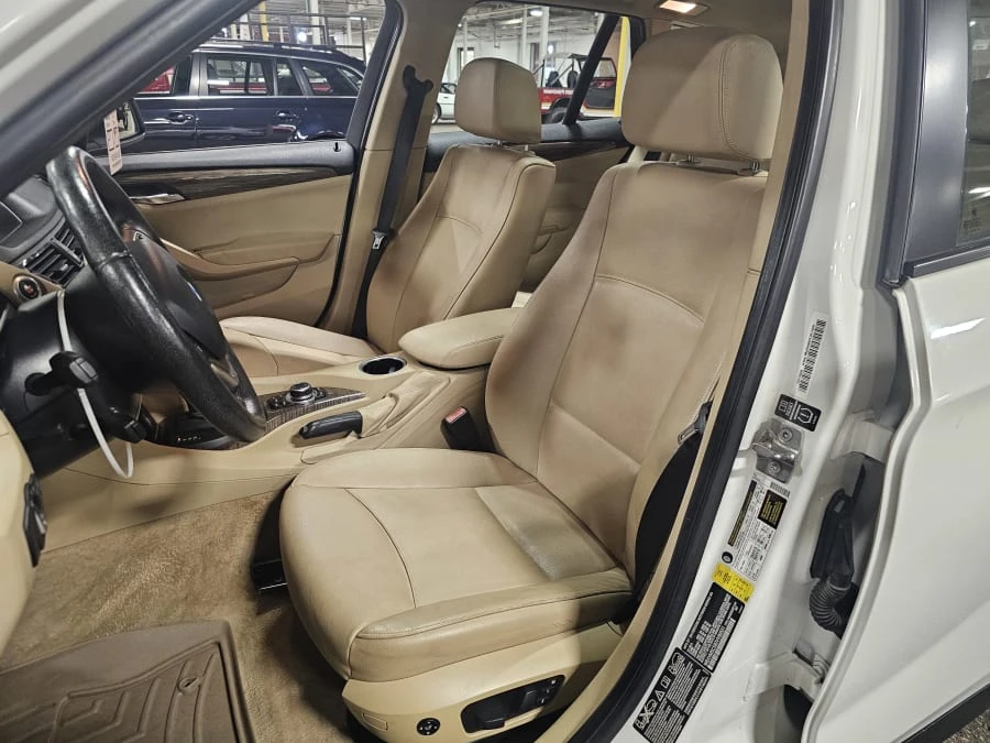 2013 BMW E84 X1 - Image 12 of 15