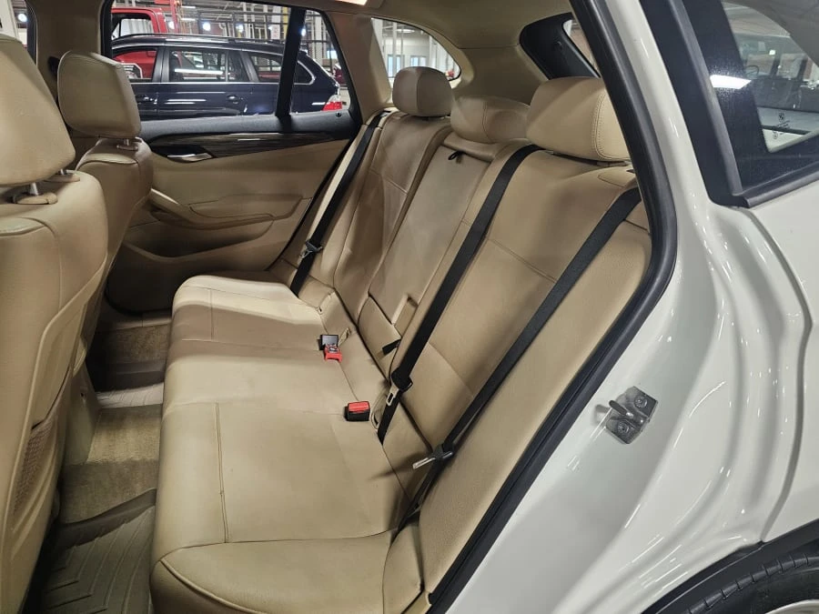 2013 BMW E84 X1 - Image 11 of 15