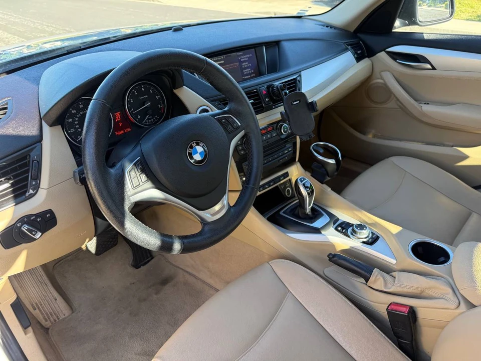 2013 BMW E84 X1 - Image 10 of 15