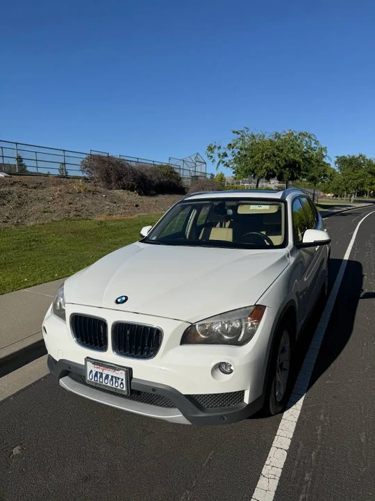 2013 BMW E84 X1 - Image 2 of 15
