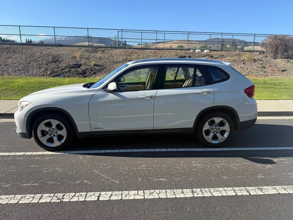 2013 BMW E84 X1 - Image 4 of 15