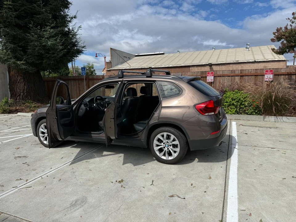 2013 BMW E84 X1 - Image 2 of 13