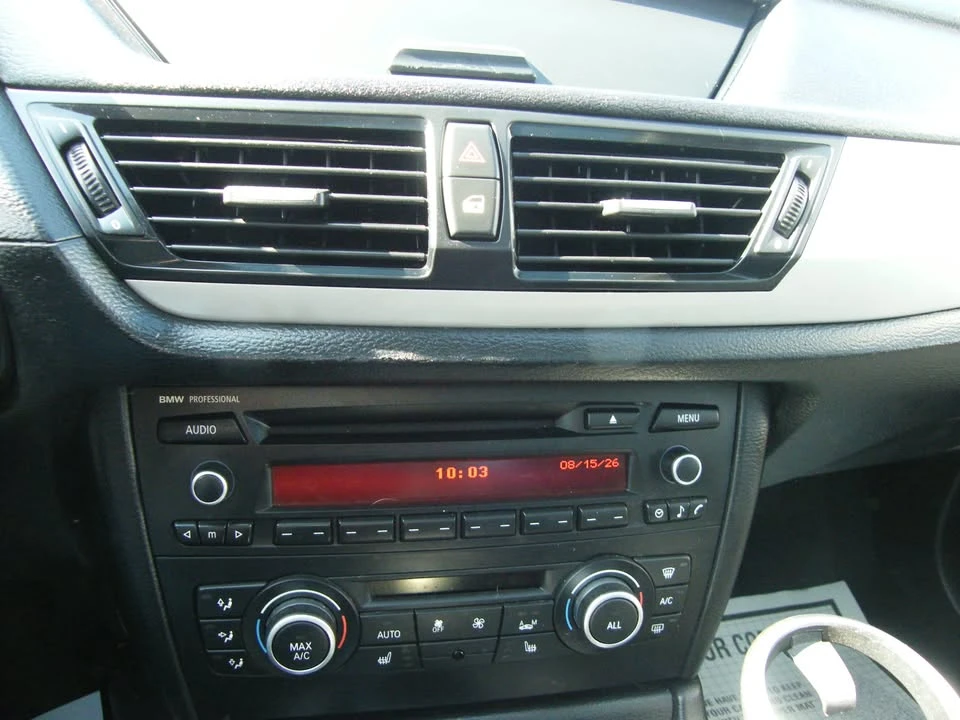 2013 BMW E84 X1 - Image 18 of 20