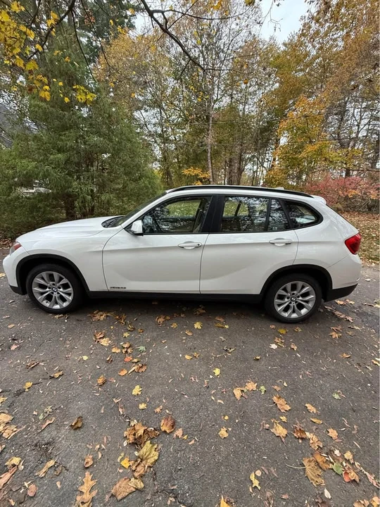 2013 BMW E84 X1 - Image 2 of 9