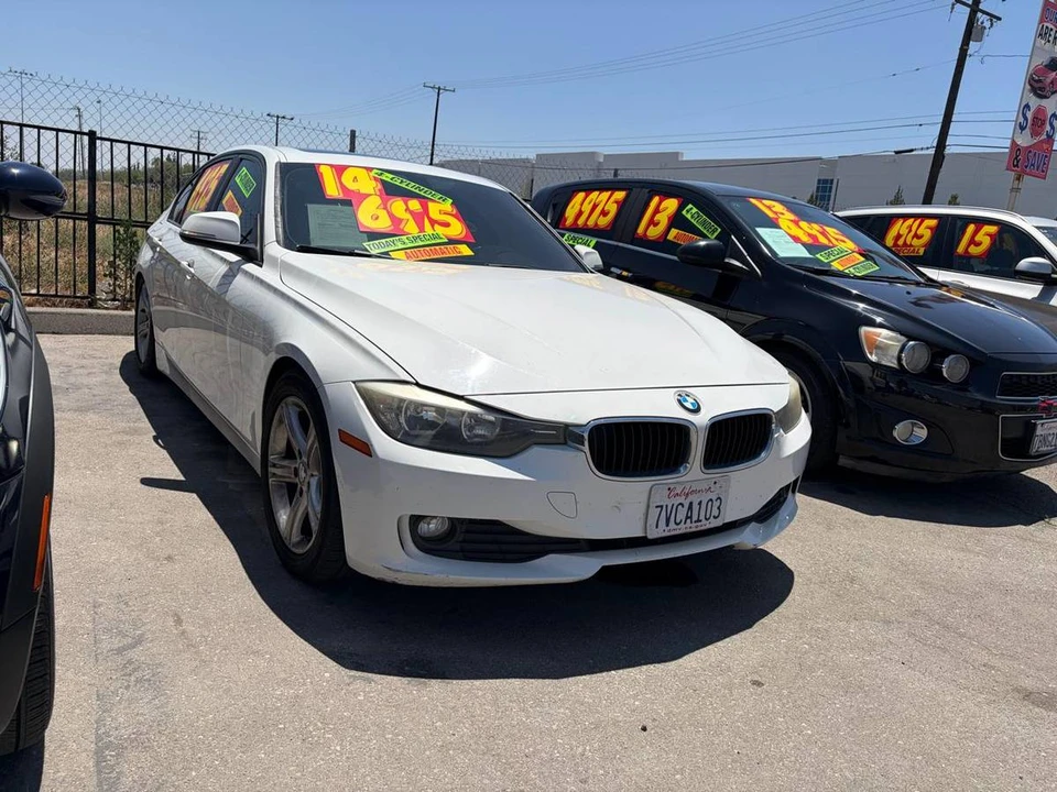 2013 BMW E84 X1 - Image 2 of 11