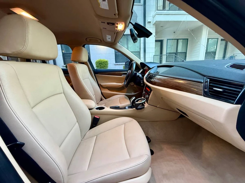 2013 BMW E84 X1 - Image 10 of 15