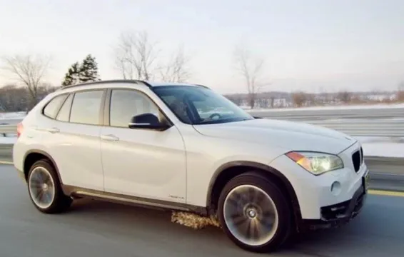 2013 BMW X1 sDrive28i Sport Utility 4D