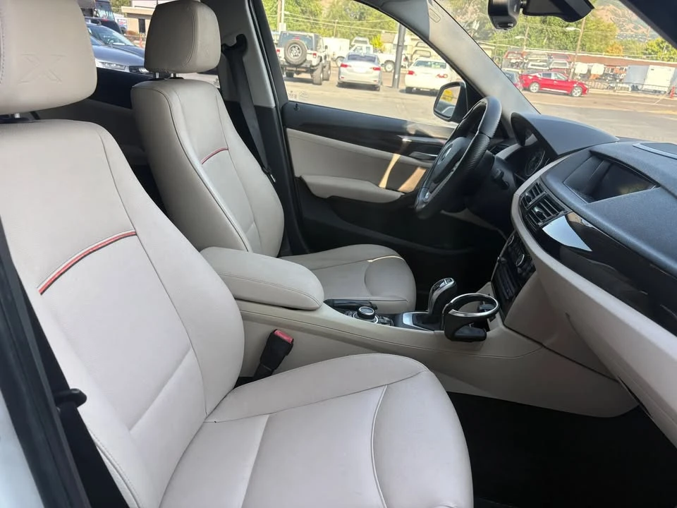2013 BMW E84 X1 - Image 11 of 19
