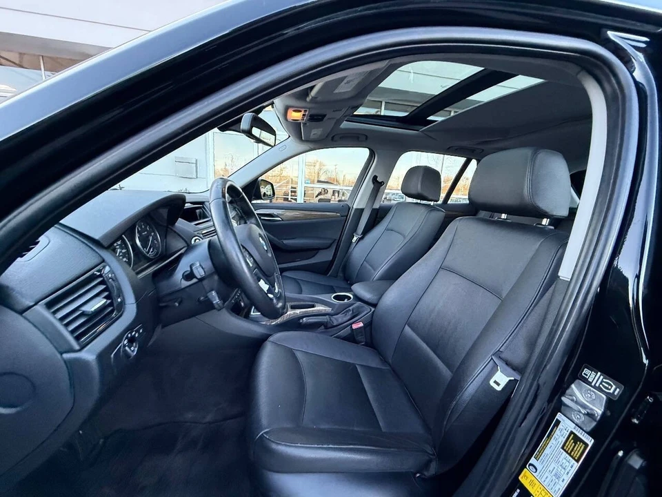 2013 BMW E84 X1 - Image 11 of 21