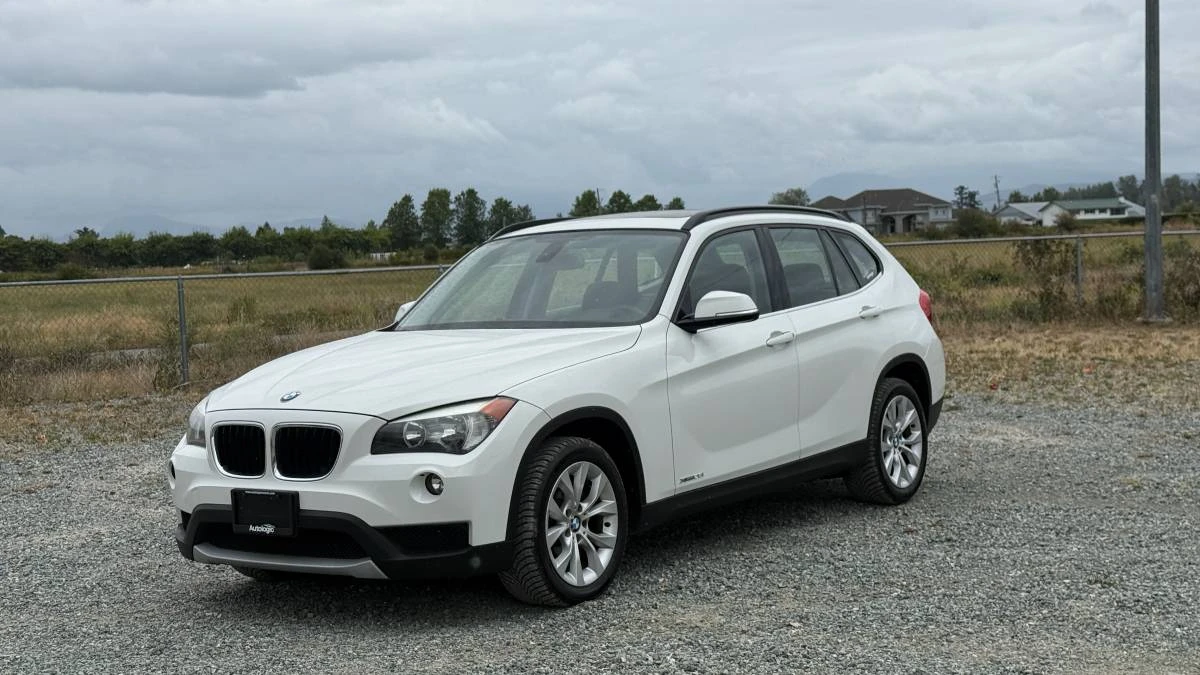 2013 BMW E84 X1 - Image 2 of 12
