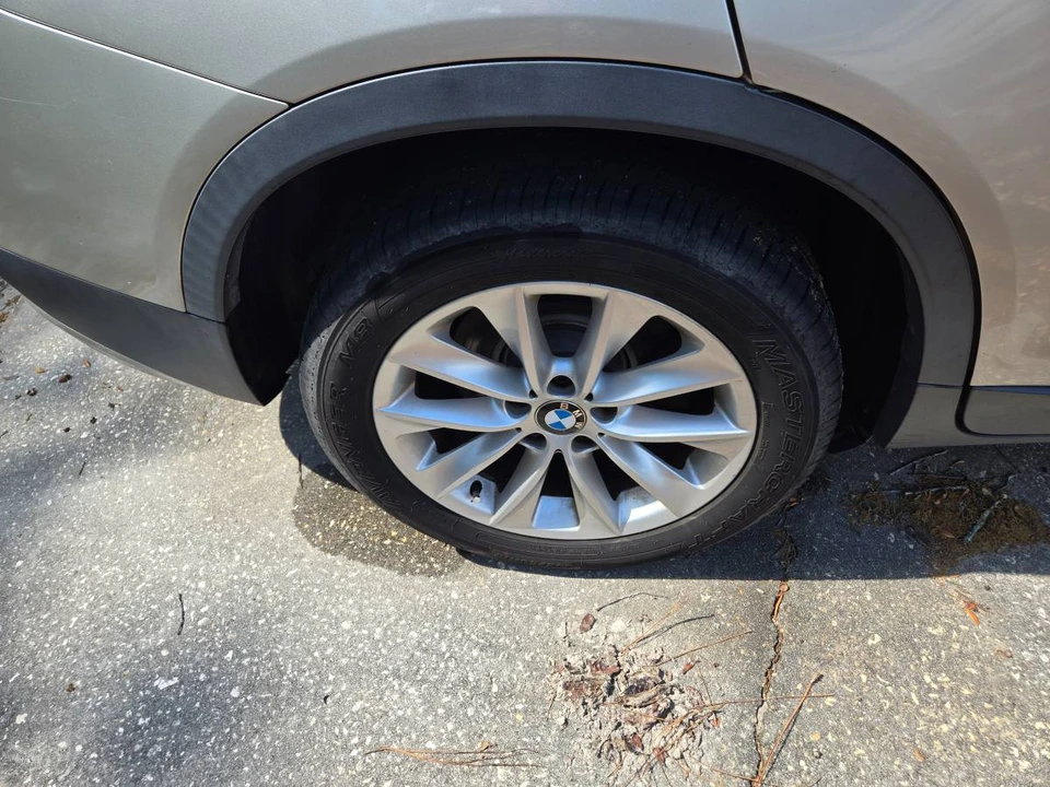 2013 BMW E84 X1 - Image 14 of 23