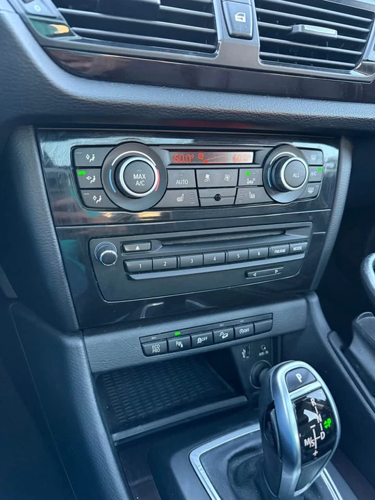 2013 BMW E84 X1 - Image 17 of 20