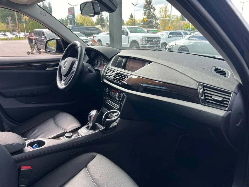 2013 BMW E84 X1 - Image 17 of 24