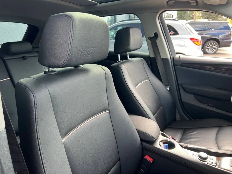 2013 BMW E84 X1 - Image 16 of 24