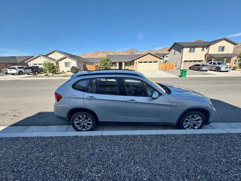 2013 BMW X1 xDrive28i Sport Utility 4D