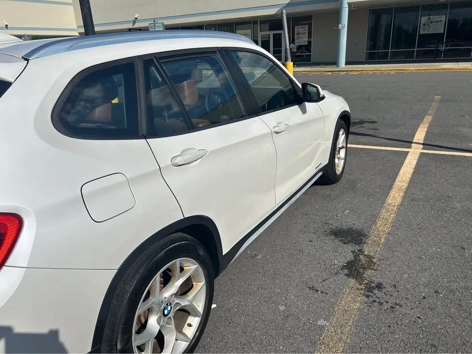2013 BMW E84 X1 - Image 2 of 4