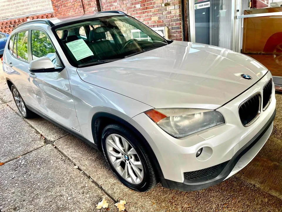 2013 BMW E84 X1 - Image 2 of 13