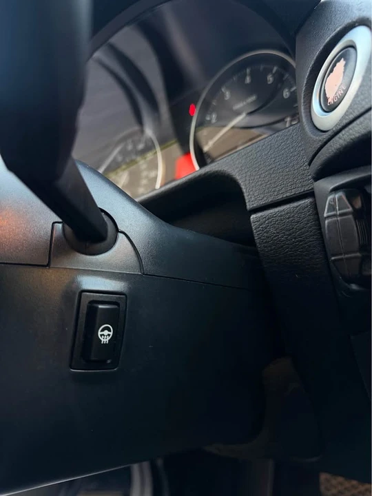2013 BMW E84 X1 - Image 17 of 20