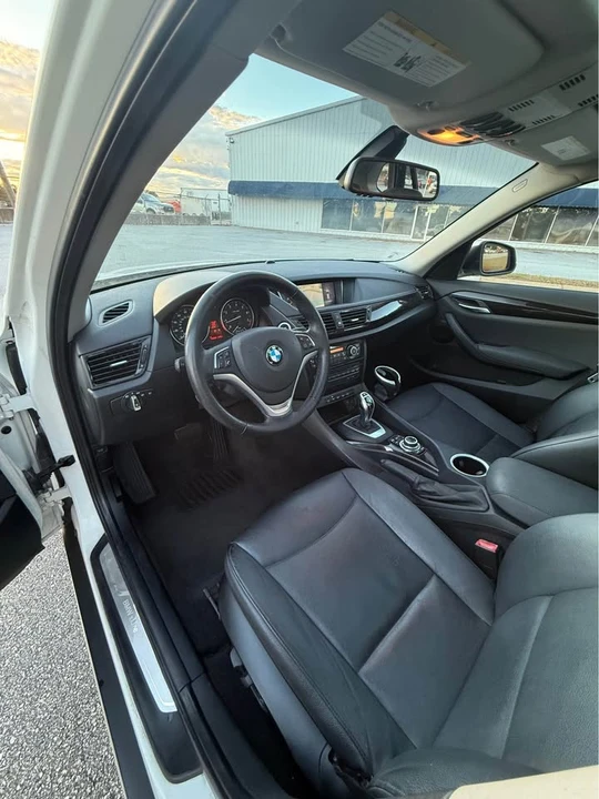 2013 BMW E84 X1 - Image 11 of 20