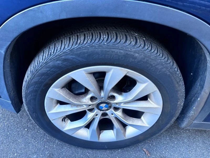 2013 BMW E84 X1 - Image 9 of 12