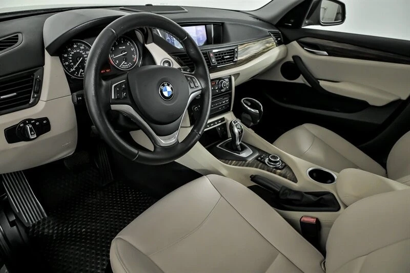 2013 BMW E84 X1 - Image 18 of 21