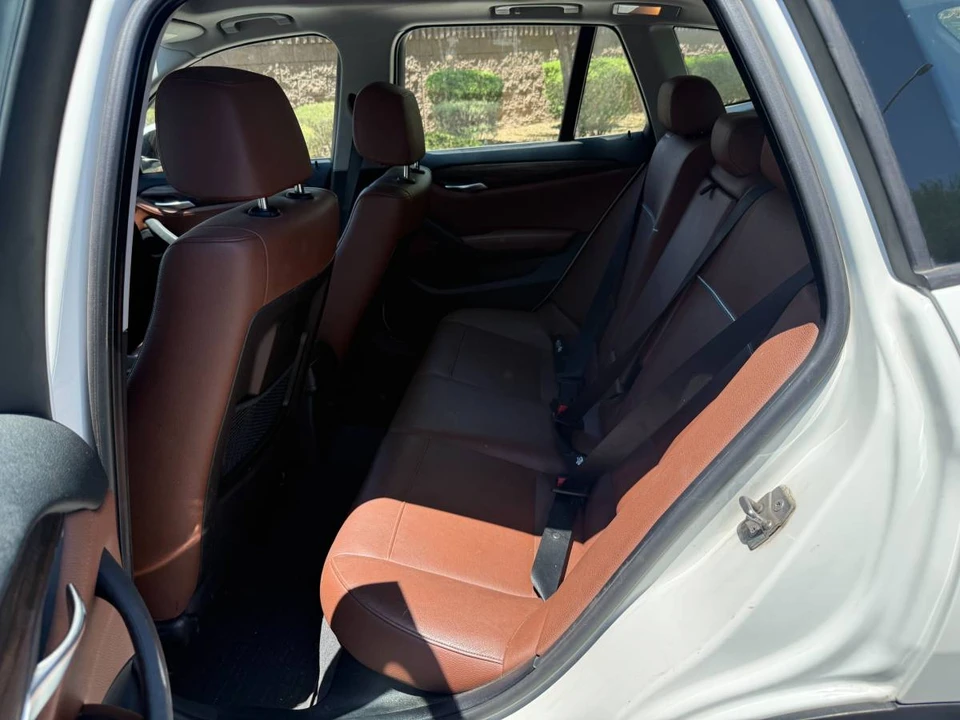 2013 BMW E84 X1 - Image 11 of 14