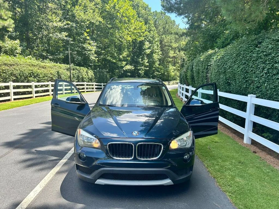 2013 BMW E84 X1 - Image 2 of 16