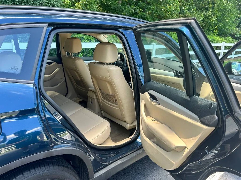 2013 BMW E84 X1 - Image 12 of 16