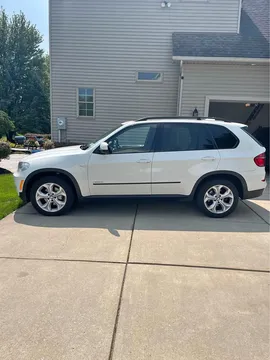 2013 BMW X5 3.0i Sport Utility 4D
