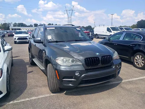 2013 BMW X5 3.0i Sport Utility 4D