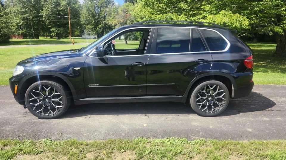 2013 BMW E70 X5 - Image 2 of 17