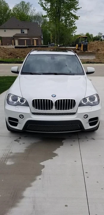 2013 BMW E70 X5 4.8i & xDrive50i - Image 3 of 9