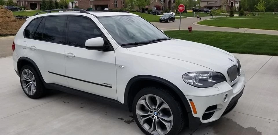2013 BMW E70 X5 4.8i & xDrive50i - Image 2 of 9