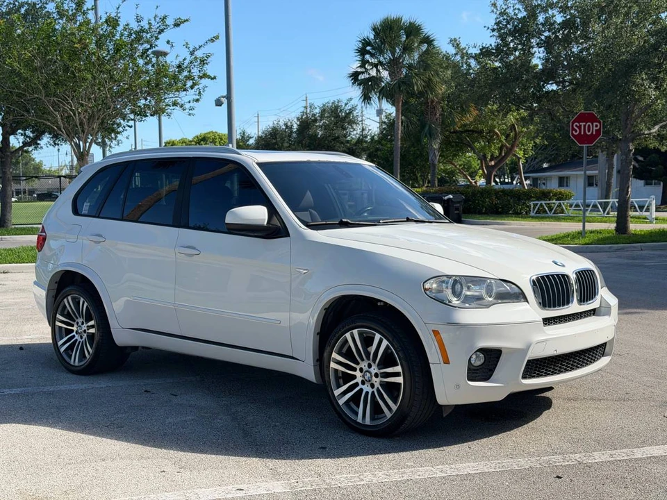 2013 BMW E70 X5 - Image 2 of 19