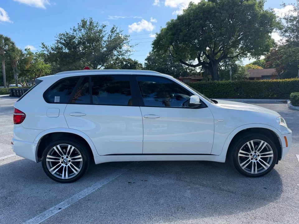 2013 BMW E70 X5 - Image 5 of 19