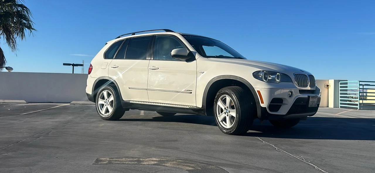 2013 BMW E70 X5 - Image 2 of 19