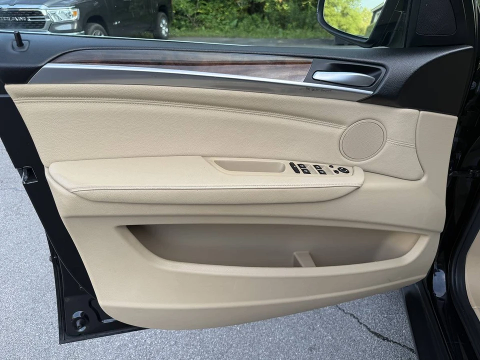 2013 BMW E70 X5 - Image 10 of 22