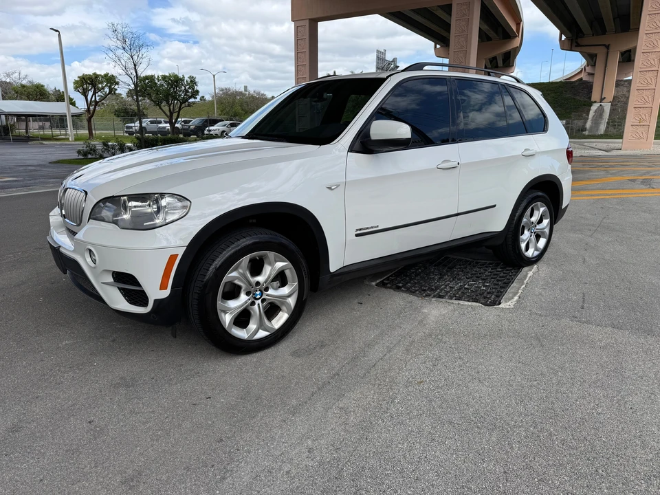 2013 BMW E70 X5 - Image 8 of 31